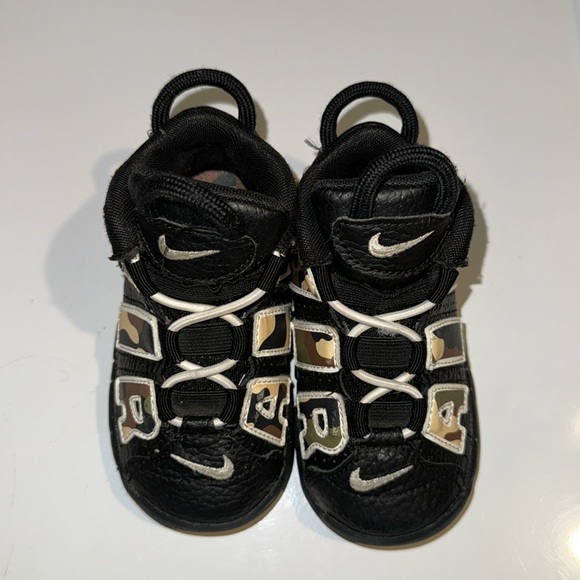 Nike Air More Uptempo PIPPEN - Picture 2 of 5